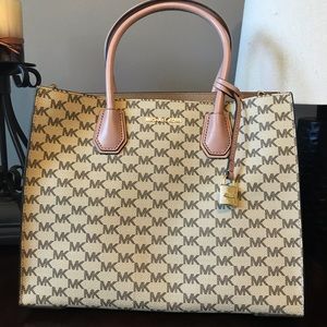 Michael Kors Lg Mercer Tote Pink/Natural